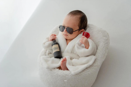 香港宝宝不哭不闹正常吗